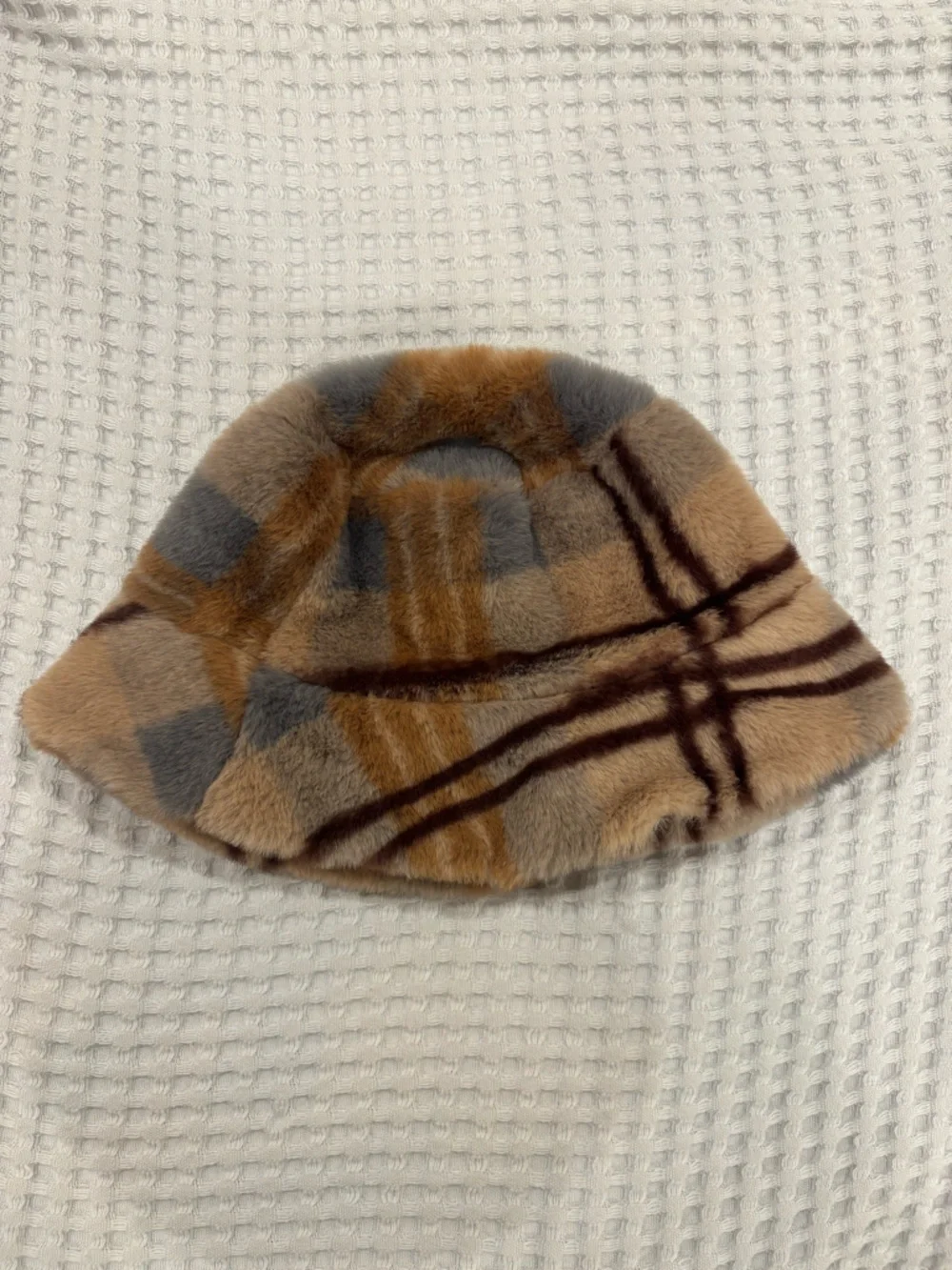 Anthropologie Plaid Faux-Fur Bucket Hat - Picture 4 of 6